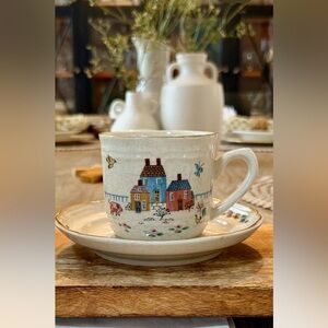 Heartland Set of 3 cups and saucers! Complete or start your set with these!